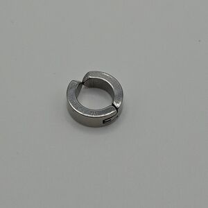 silver tone hinged ear cuff